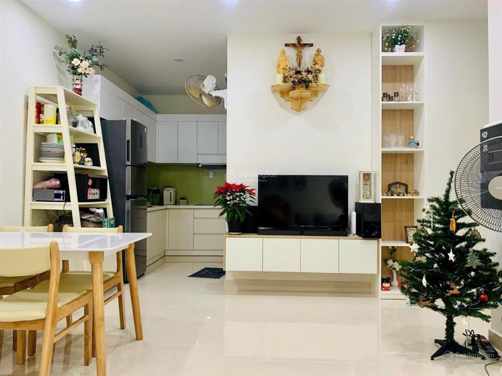 Cần tiền bán gấp căn 2pn 2wc 62m2 full nội thất cc dream home palace quận 8