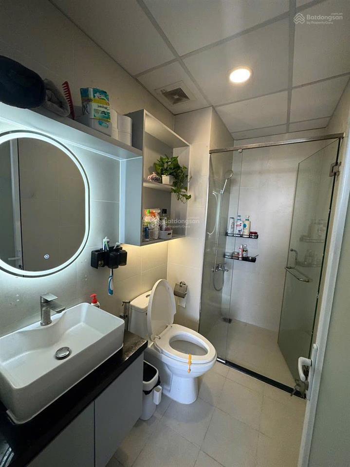 Đi định cư bán căn 2pn 2wc 67m2 full nội thất mới cc dream home quận 8