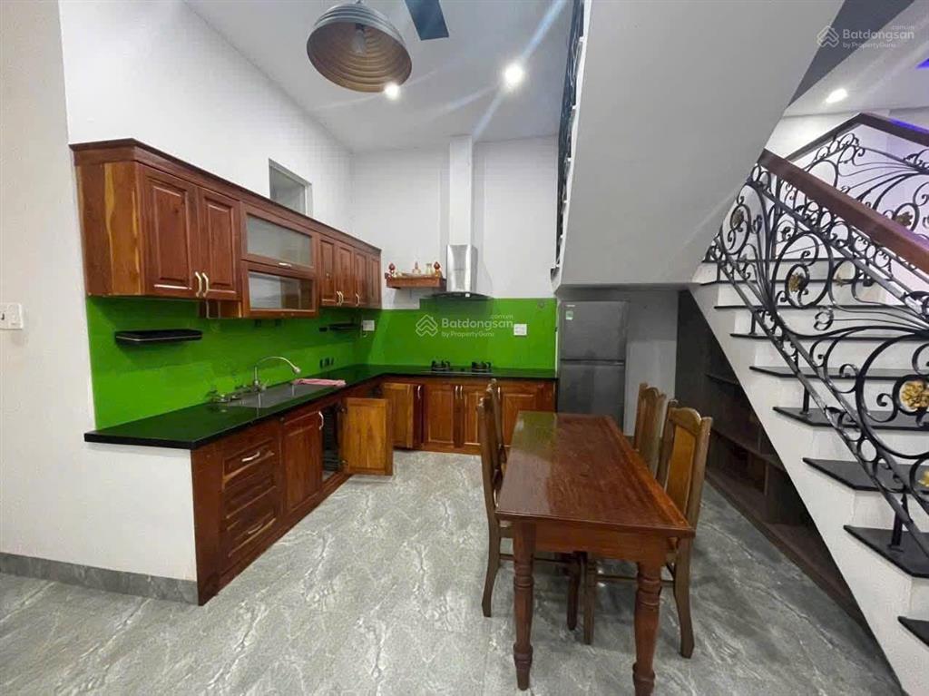 Cho thuê nhà 2 tầng mặt tiền diên hồng gần cầu nguyễn tri phương đà nẵng
