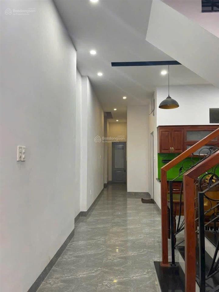Cho thuê nhà 2 tầng mặt tiền diên hồng gần cầu nguyễn tri phương đà nẵng
