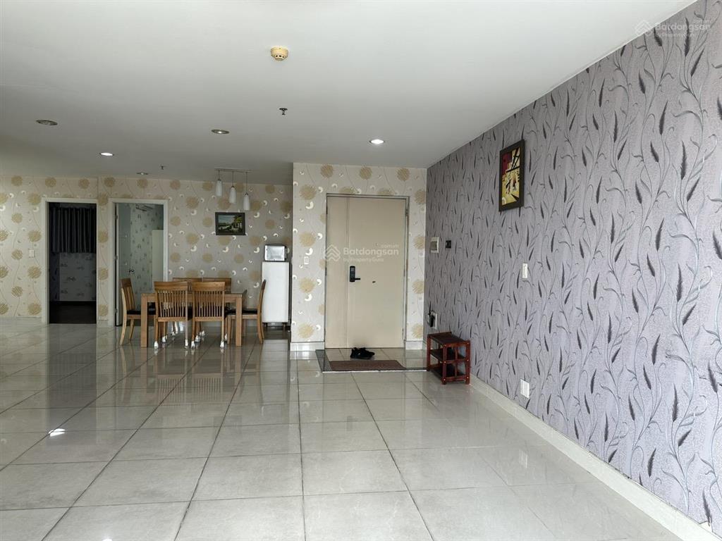 Bán căn hộ 115m2 tầng 22 view hướng bắc mát mẻ cả ngày