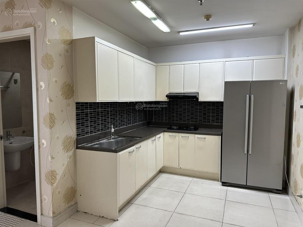 Bán căn hộ 115m2 tầng 22 view hướng bắc mát mẻ cả ngày