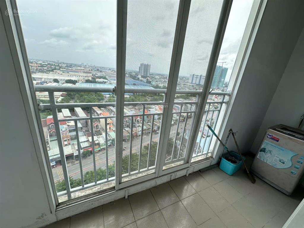 Bán căn hộ 84.5m2 3pn 2wc sổ sẵn