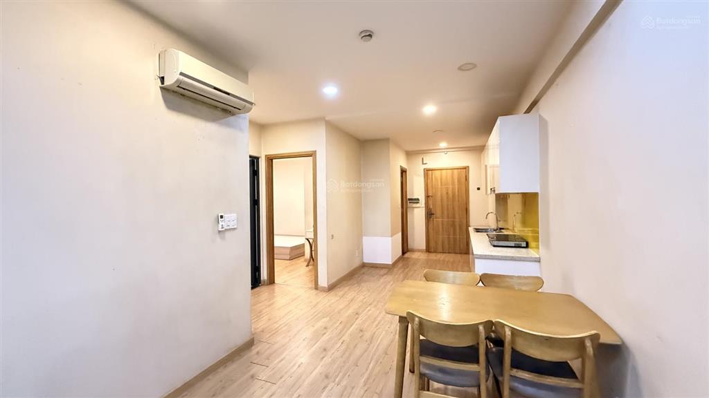 Cho thuê căn 2pn 70m2 full nội thất căn hộ saigonhomes  giá 8.5tr/th  ở liền