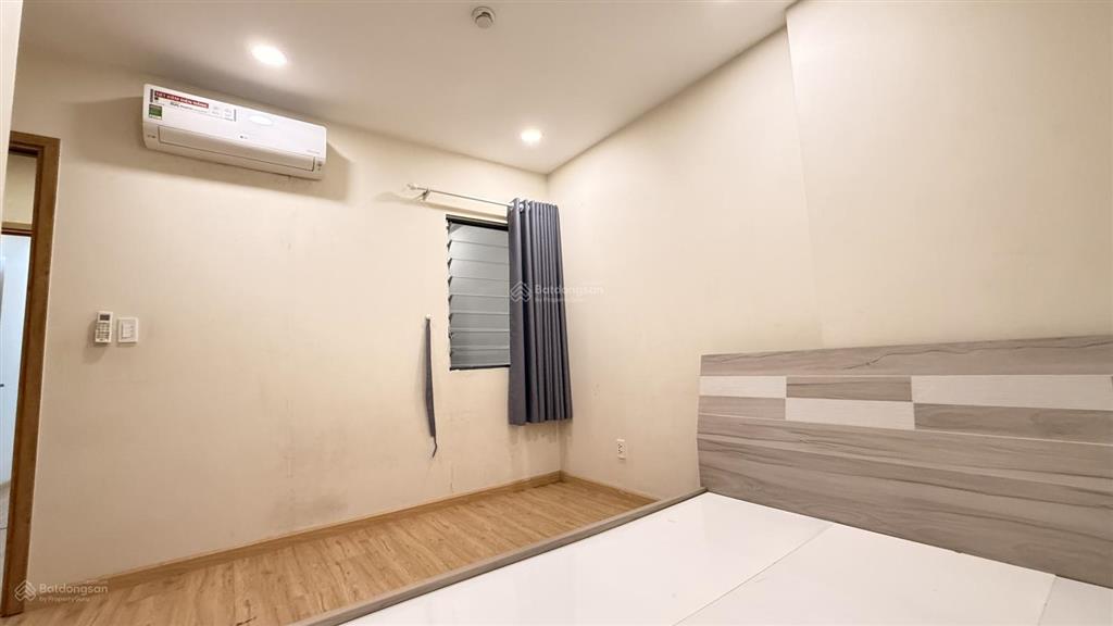 Cho thuê căn 2pn 70m2 full nội thất căn hộ saigonhomes  giá 8.5tr/th  ở liền