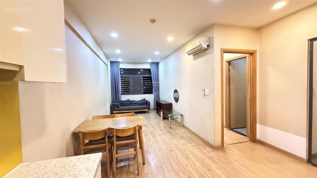Cho thuê căn 2pn 70m2 full nội thất căn hộ saigonhomes  giá 8.5tr/th  ở liền