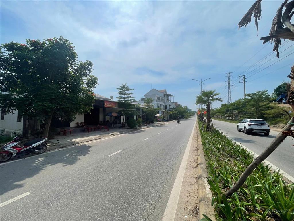Siêu phẩm mặt tiền trưng nữ vương view hồ điều hòa phùng quán