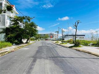 Siêu phẩm mặt tiền lưu nhân chú hướng đông cạnh đại học fpt huế cần bán