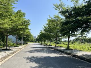 Khu đô thị số 4 100m2 đường 7,5m có sổ đỏ 2,55 tỷ