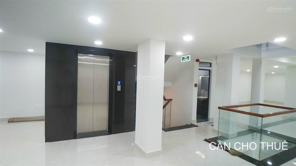 Cho thuê góc 2mt 100 lê thánh tôn, phường bến nghé, quận 1  dt 5x20m trệt 4 lầu st