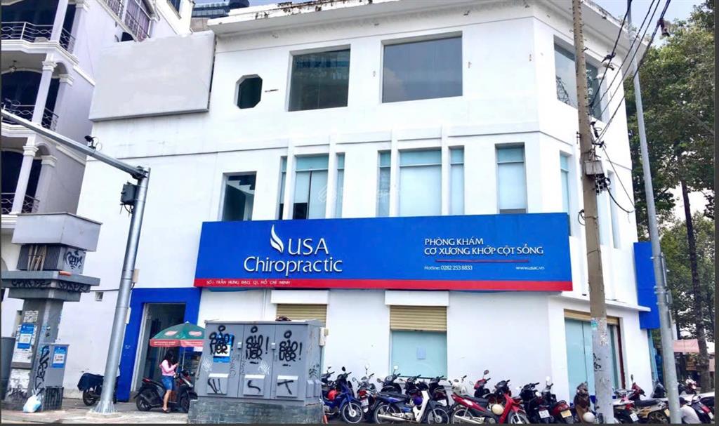 Tòa nhà góc 2mt 1  3  5 trần hưng đạo  calmette, bến thành, quận 1