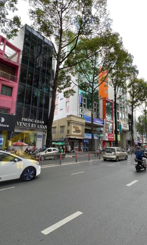 Cho thuê tòa nhà 109111a đường 3/2, phường 12, quận 10  8x28m 1 hầm 7 tầng