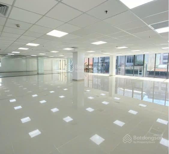 Cho thuê tòa nhà 20a ngô văn năm, quận 1 ngay góc ngã tư tôn đức thắng