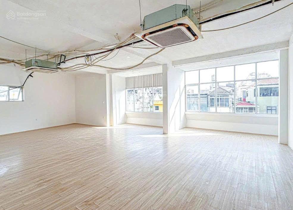Cho thuê tòa nhà 219 hoàng văn thụ, quận phú nhuận