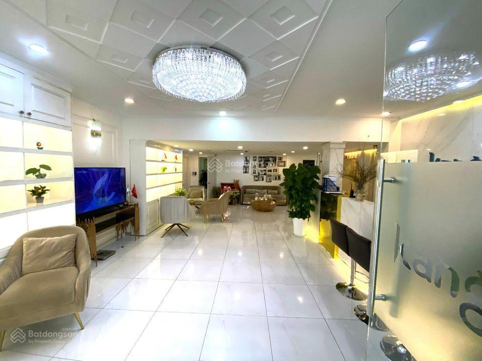Tòa nhà đẹp khu vip mặt tiền an dương vương quận 5