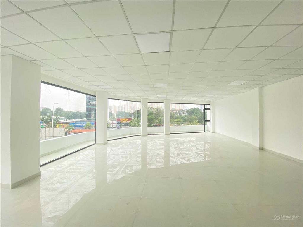 Tòa nhà góc 2 mặt tiền trần hưng đạo, quận 1  9x25m hầm 7 tầng giá 190tr