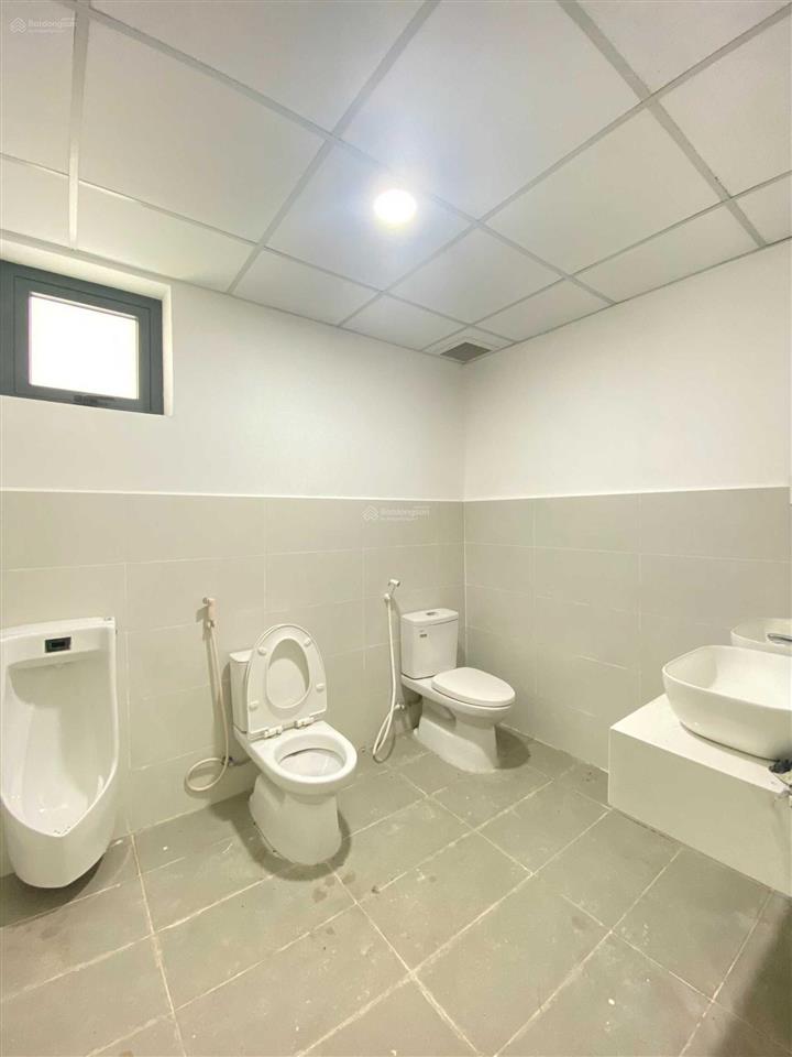 Tòa nhà góc 2 mặt tiền trần hưng đạo, quận 1  9x25m hầm 7 tầng giá 190tr