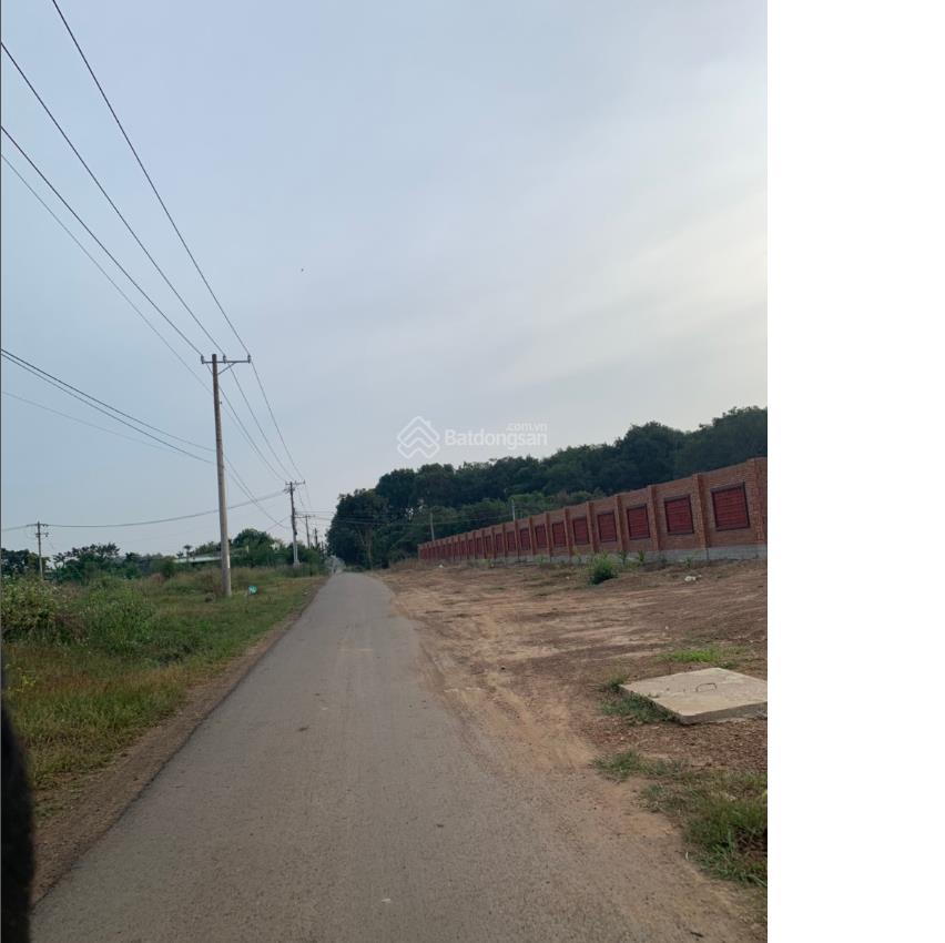 Bán lô đất 1000m2 tại xuân phú, xl, đồng nai cách ql1 chỉ 700m cách sân bay lt 40km. giá 1.2 tỷ