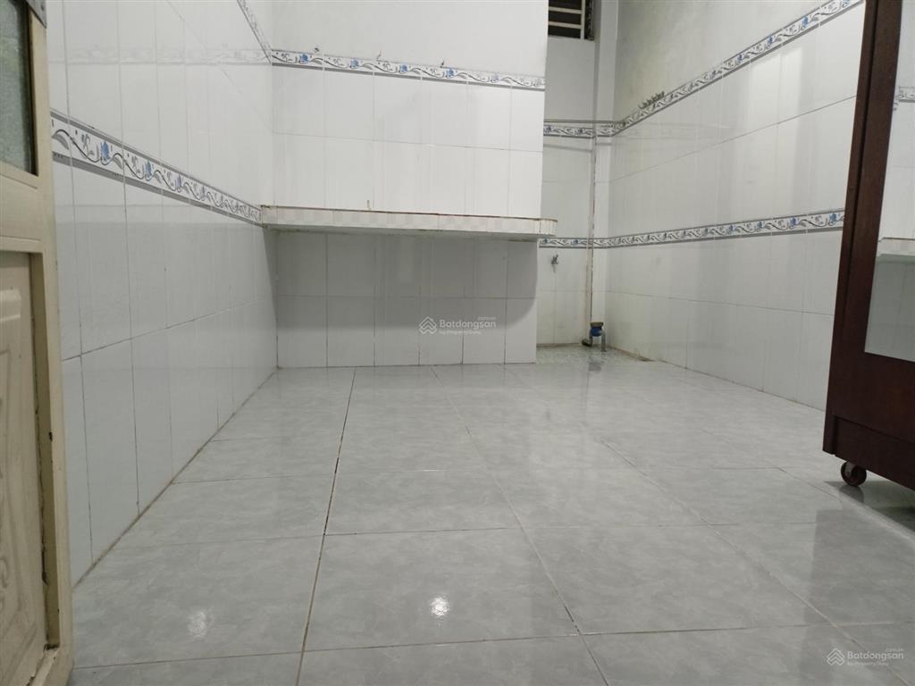 Cho thuê phòng trọ  sạch sẽ  an ninh  thoáng mát  ưu tiên 1 người ở