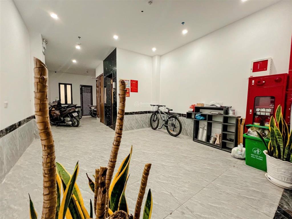 Nhà đẹp mễ trì, 60m2 cho thuê 65tr/ tháng, lô góc, ô tô qua nhà, chỉ 250tr/m2