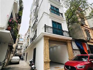Chỉ 300 triệu /m2 phân lô hoàng quốc việt, lô góc 3 mặt thoáng, ô tô tránh nhau,75m2 7 tầng.