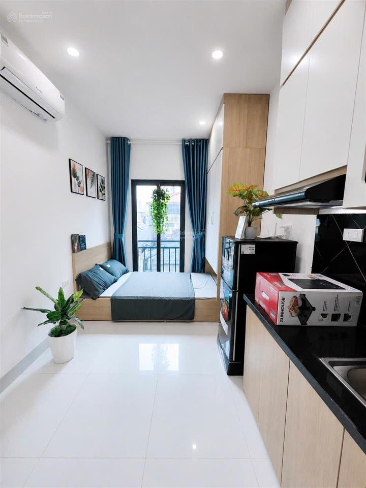 Nhà sát royal city, sẵn 9 phòng cho thuê 40 triệu/tháng, chỉ 225 triệu/m2.