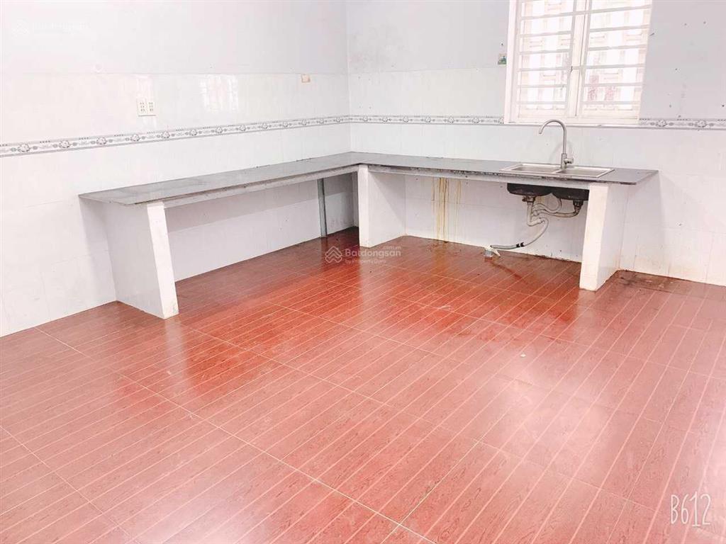 Bán nhà liên kế 5x18m=90m2 kdc tân phong, giá tốt chỉ 4,5 tỷ vị trí đẹp vào ở ngay nhà 1 lầu 3pn