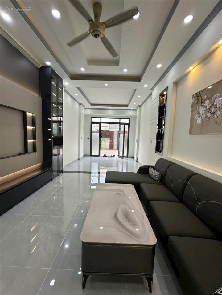 Nhà bán p.hoá an hông poucheng 4,2 tỷ 1 trệt 2 lầu 4pn full nội thất hỗ trợ bank vào ở ngay