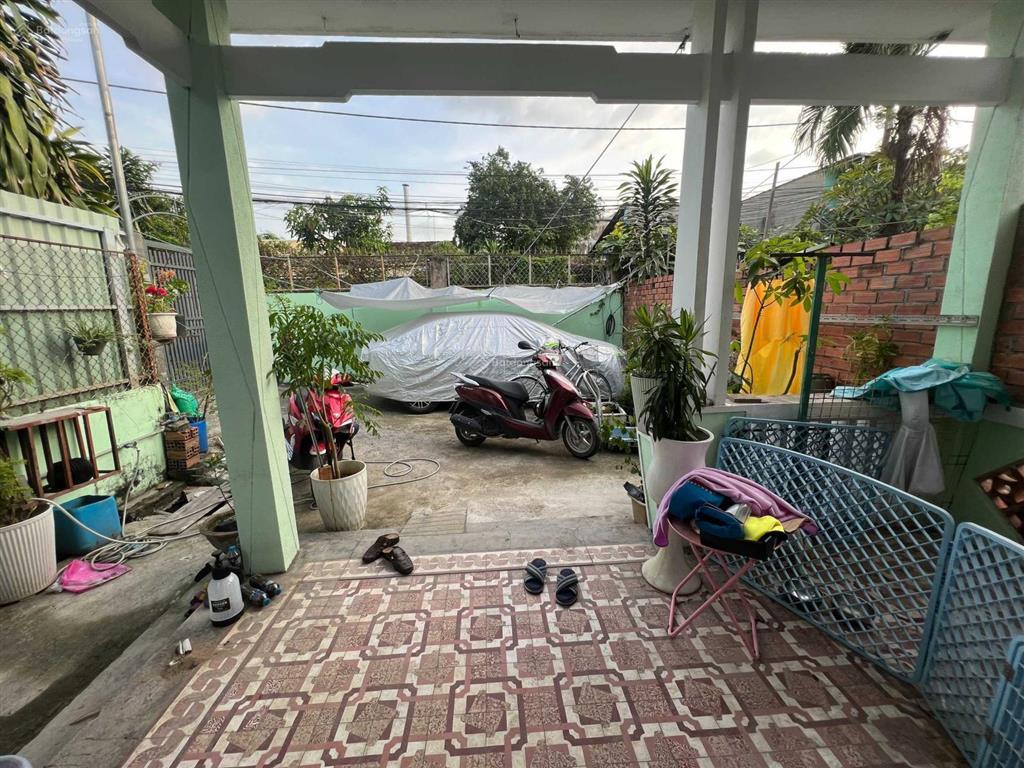 Nhà bán gần lẩu tôm 5 ri 172m2 giá 4,6tỷ nhà cũ hẻm xe hơi phù hợp xây biệt thự giá ngộp