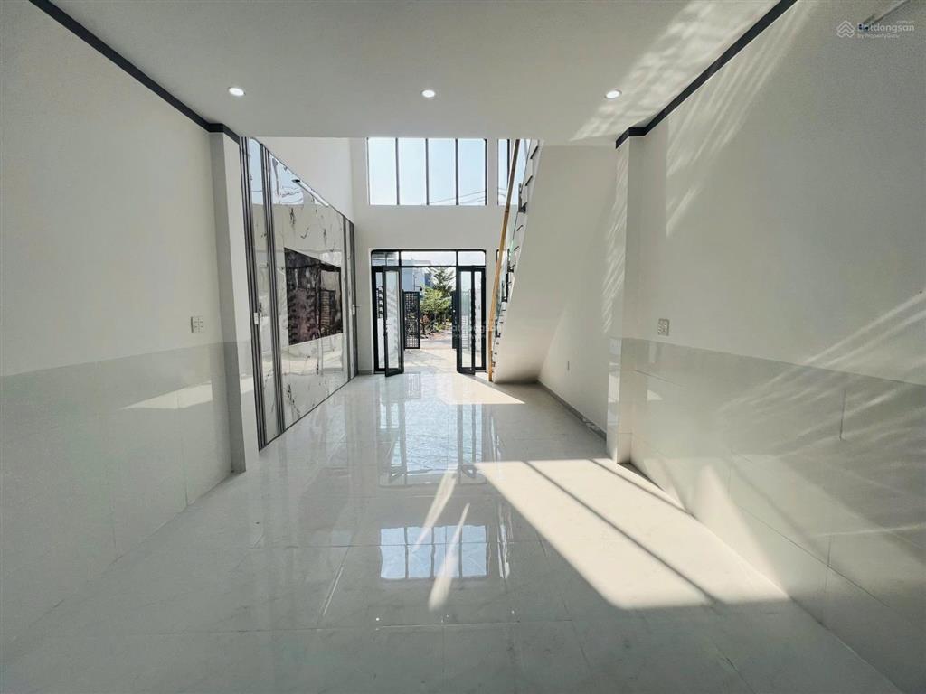 Nhà bán p.tân triều hương lộ 7 câu cá quốc thịnh 110m2 mới xây 2,2 tỷ shr 1 trệt 1 lầu vào ở ngay