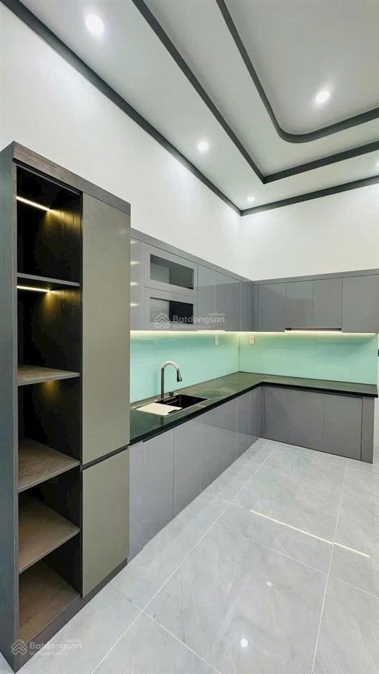 Nhà 118m2 gần ngô quyền cấp 4 ô tô đậu trong nhà 2pn sổ riêng 4,75 tỷ chỉ việc vào ở ngay