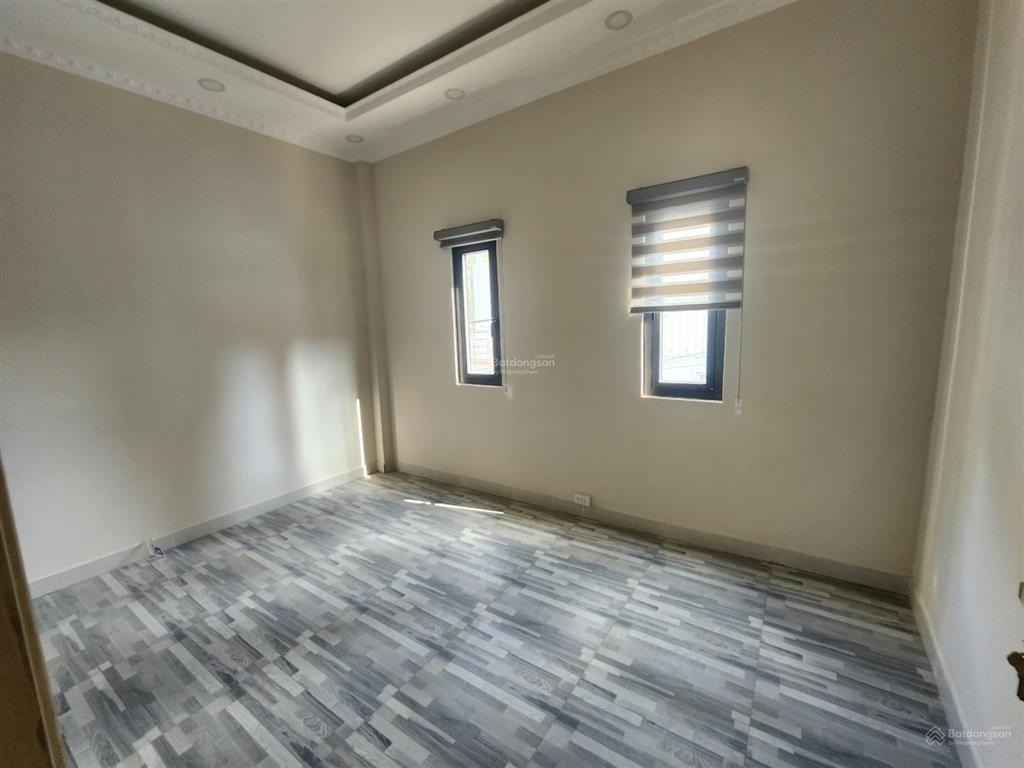 Bán căn góc nhà 1 trệt 2 lầu ngay giáo xứ phúc hải, tân phong đất 70m2 dts hơn 200m2, giá 4,5 tỷ