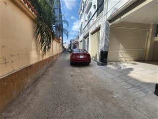 Bán căn góc nhà 1 trệt 2 lầu ngay giáo xứ phúc hải, tân phong đất 70m2 dts hơn 200m2, giá 4,5 tỷ