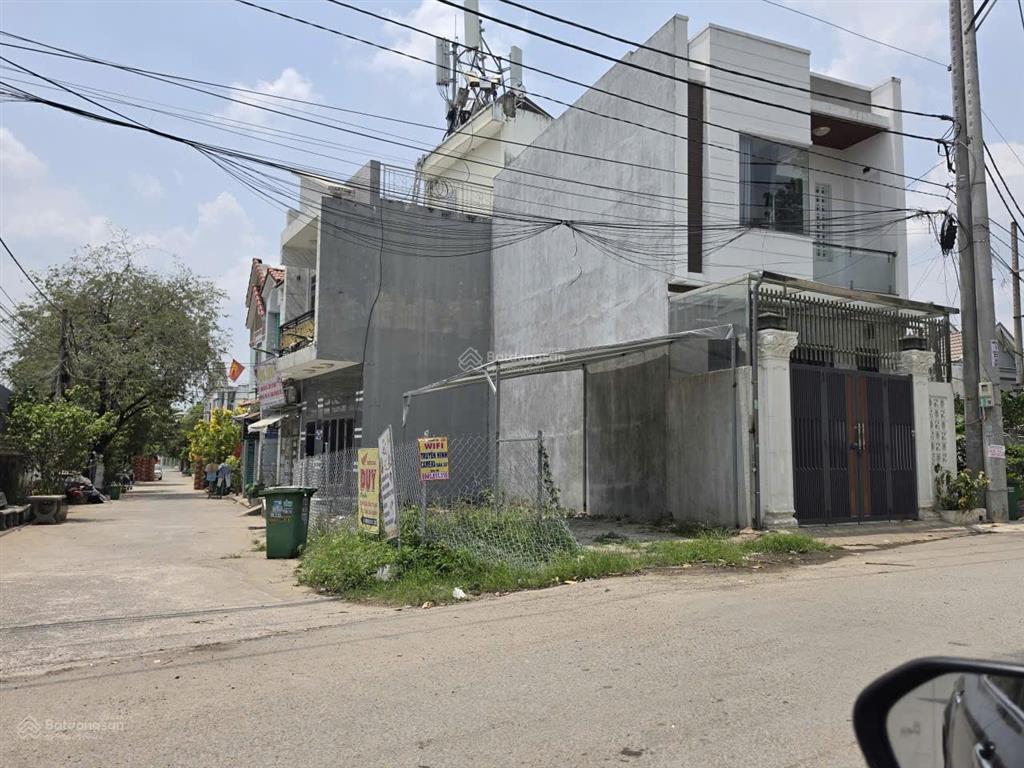 Đất góc 2 mặt tiền đường huỳnh mẫn đạt 2 tỷ chẵn 63m2 sổ sẵn siêu đẹp ngộp cần bán lỗ hàng cực hiếm
