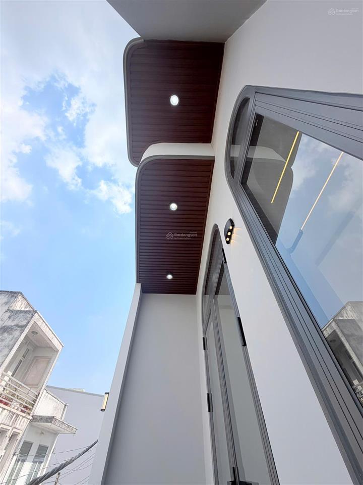 Nhà bán p.tân triều ( tân phong) hồ hoà xây sẵn vào ở ngay 80m2 đất sổ hoàn công 150m2 hỗ trợ bank