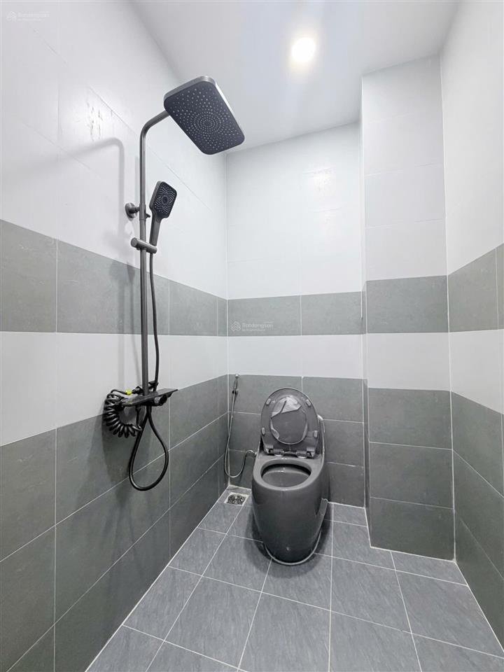 Nhà bán p.tân triều ( tân phong) hồ hoà xây sẵn vào ở ngay 80m2 đất sổ hoàn công 150m2 hỗ trợ bank