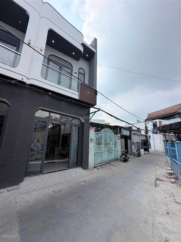 Nhà bán p.tân triều ( tân phong) hồ hoà xây sẵn vào ở ngay 80m2 đất sổ hoàn công 150m2 hỗ trợ bank