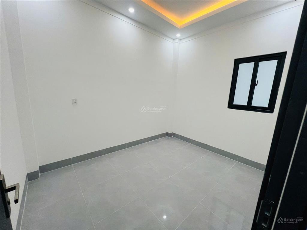 Nhà p. biên hoà (hoá an) xây sẵn vào ở ngay sổ hoàn công sân xe hơi giá 3,3 tỷ full tiện ích