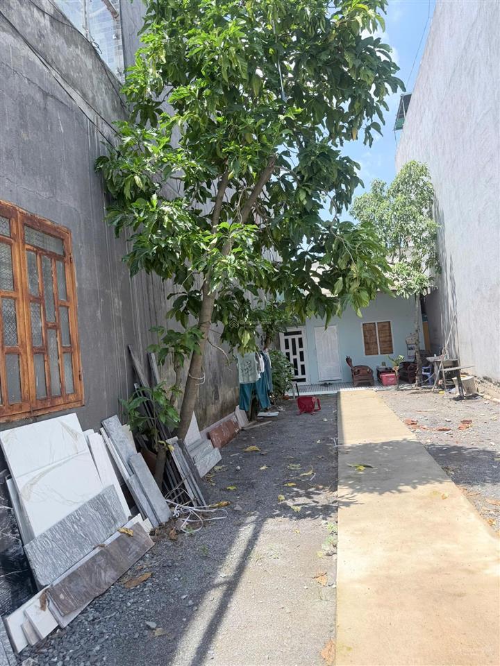 Đất bán 150m2 p.phước tân vòng xoay cổng 11 đường ô tô né nhau giá kẹt tiền 2,2 tỷ dân cư ở kín