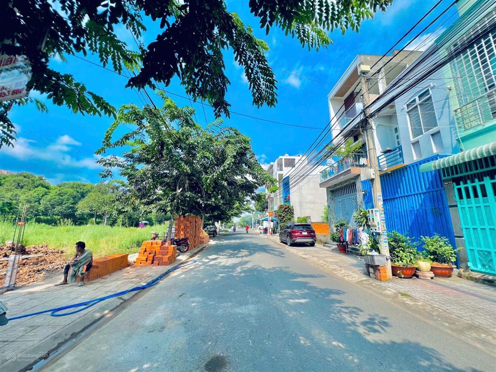 Đất bán p. quang vinh 100m2 vị trí 2 nguyễn du thông sang mega, kinh doanh buôn bán 4,68 tỷ