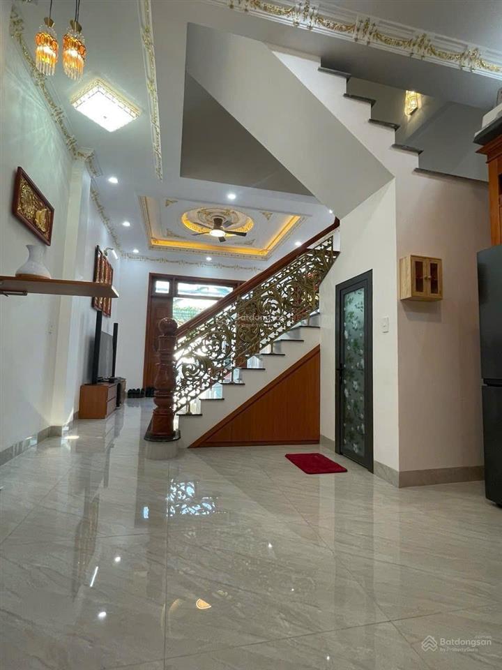Nhà bán mới xây 1 trệt 2 lầu p.tân hiệp( cũ) 1 sẹc trại giam b5 cách naq chỉ 200m giá 4,9 tỷ