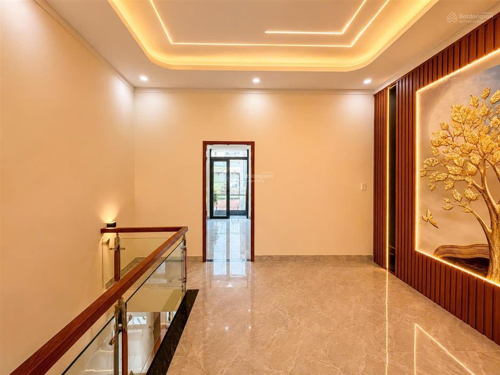 Nhà bán p. bửu hòa mới xây hiện đại 3,68 tỷ 1 trệt 1 lầu 66m2 hoàn công đầy đủ xe hơi tận cửa