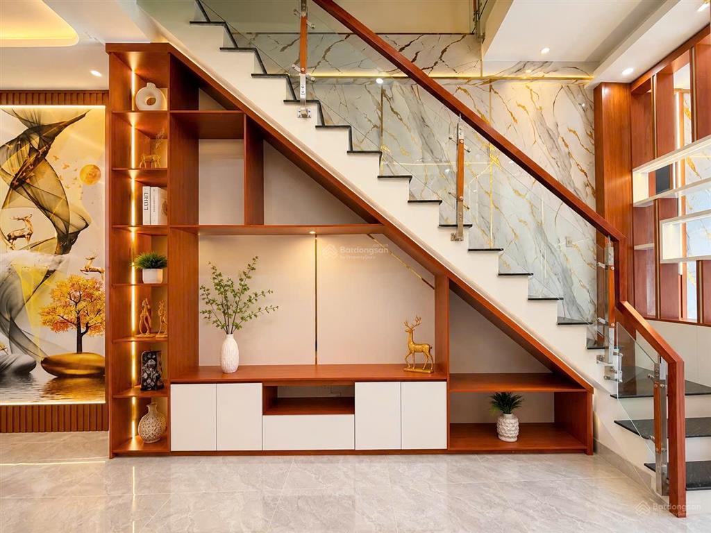 Nhà bán p. bửu hòa mới xây hiện đại 3,68 tỷ 1 trệt 1 lầu 66m2 hoàn công đầy đủ xe hơi tận cửa