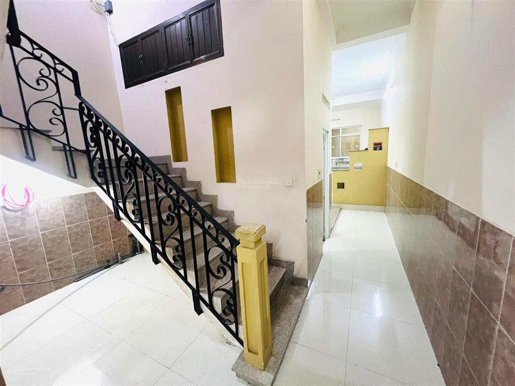 Nhà bán còn mới cứng p. bửu long đường n1 nhà 3 tấm giá 6 tỷ 6pn phòng master sổ hồng sẵn giá ngộp
