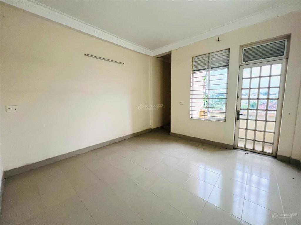 Nhà bán còn mới cứng p. bửu long đường n1 nhà 3 tấm giá 6 tỷ 6pn phòng master sổ hồng sẵn giá ngộp