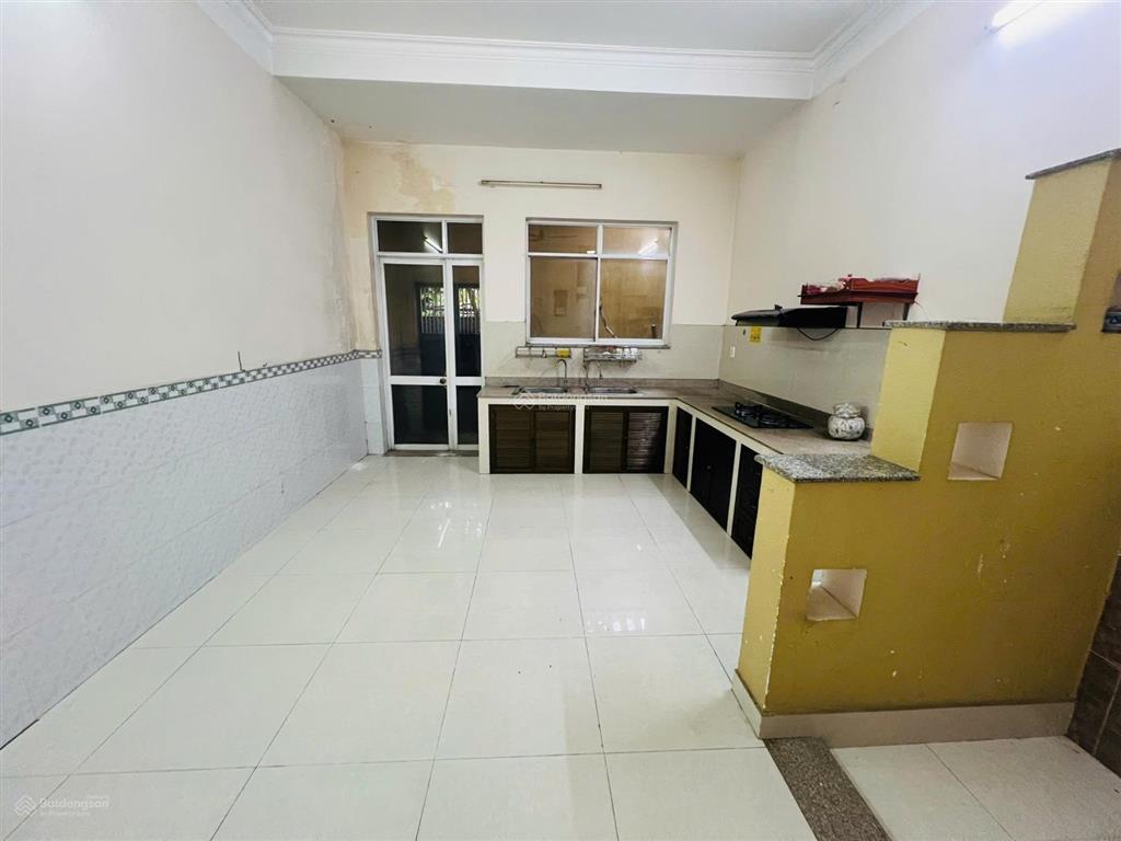 Nhà bán còn mới cứng p. bửu long đường n1 nhà 3 tấm giá 6 tỷ 6pn phòng master sổ hồng sẵn giá ngộp