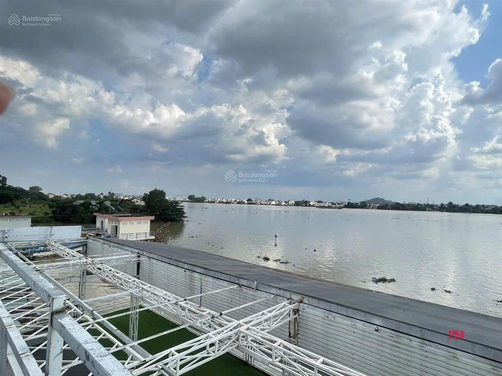 Kẹt tiền bán gấp 279m2 mt cmt8 siêu víp chỉ 15,9 tỷ dòng tiền cho thuê 50tr/th sổ sẵn công chứng