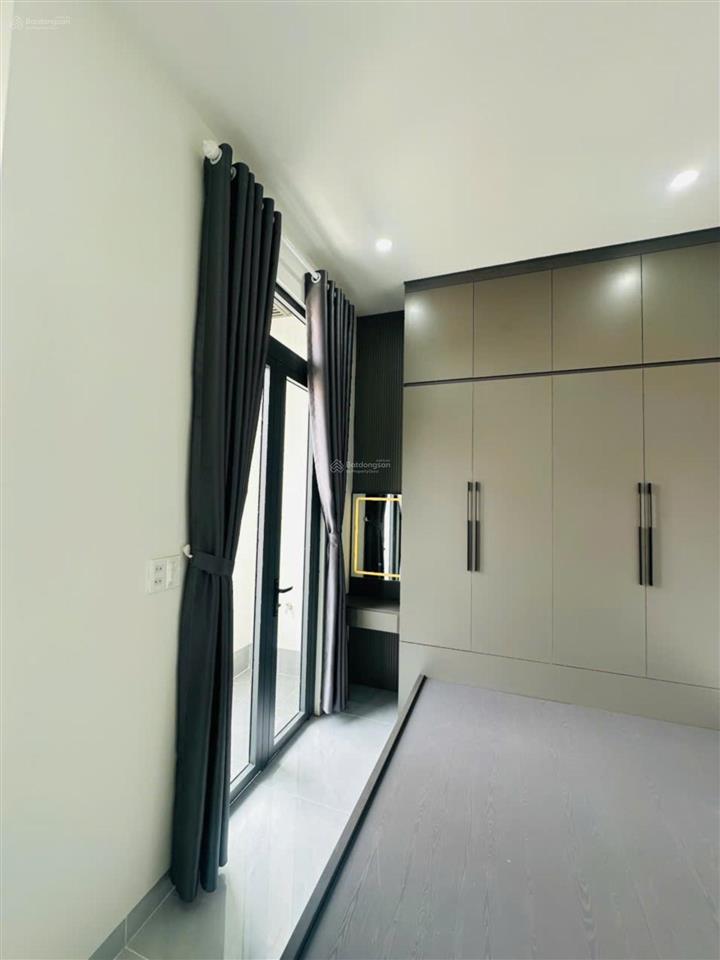 Nhà bán 90m2 ngay công viên biên hùng 3,7 tỷ mới xây hẻm ô tô tận nhà sổ riêng full tiện ích