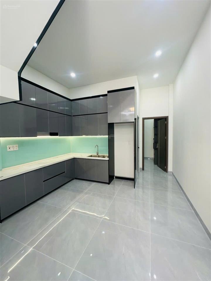 Nhà bán 90m2 ngay công viên biên hùng 3,7 tỷ mới xây hẻm ô tô tận nhà sổ riêng full tiện ích