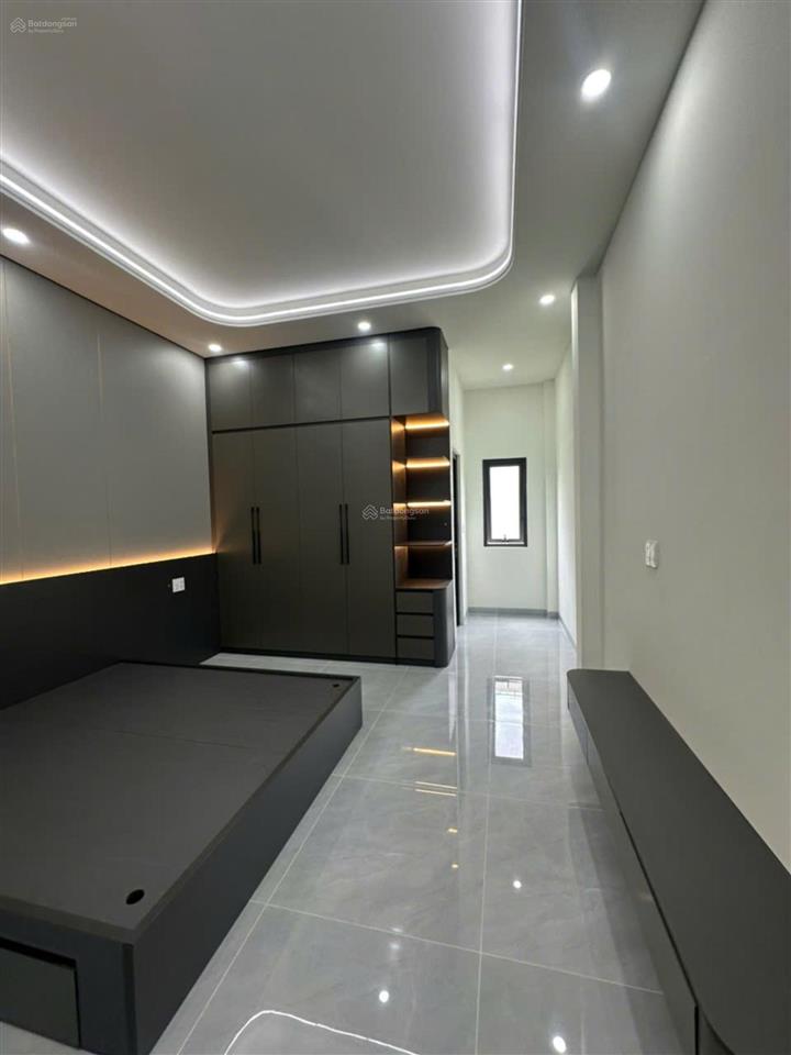 Nhà bán 90m2 ngay công viên biên hùng 3,7 tỷ mới xây hẻm ô tô tận nhà sổ riêng full tiện ích